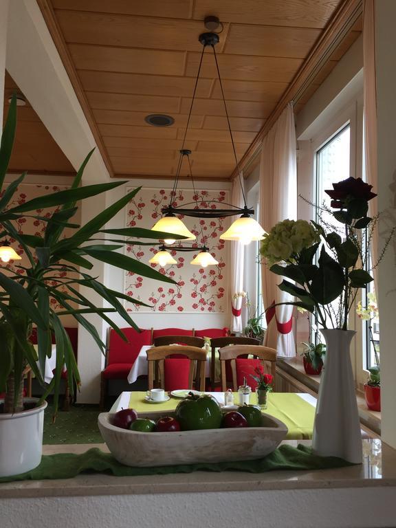 Thermen Hotel Pension Villa Holstein Бад Залцуфлен Екстериор снимка