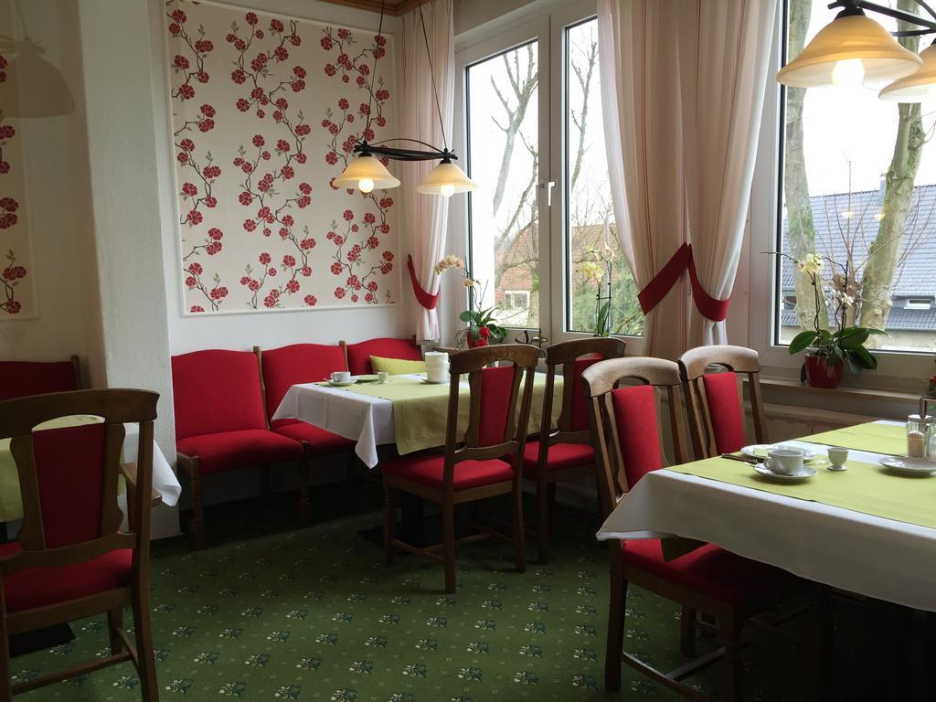 Thermen Hotel Pension Villa Holstein Бад Залцуфлен Екстериор снимка