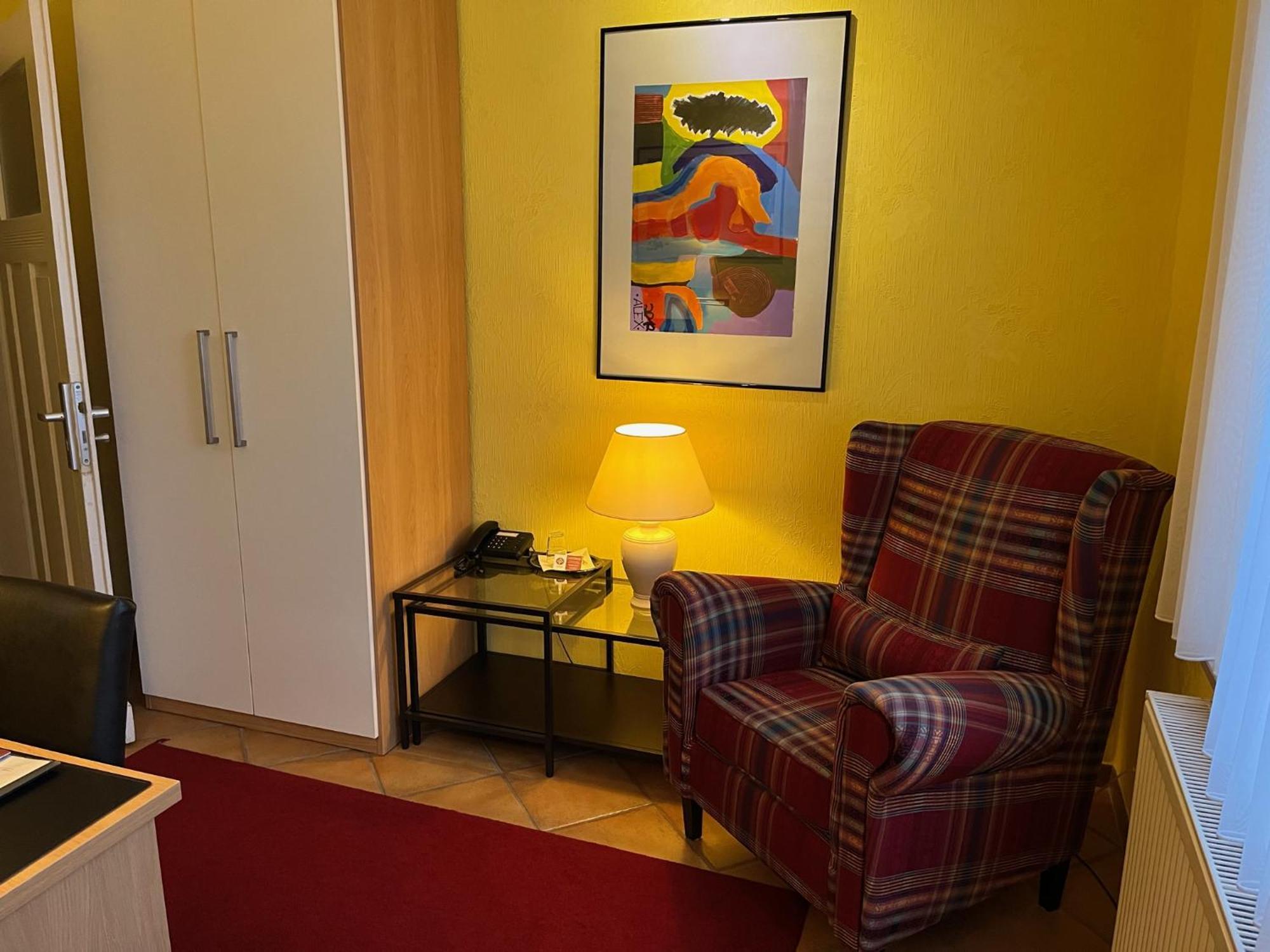 Thermen Hotel Pension Villa Holstein Бад Залцуфлен Екстериор снимка