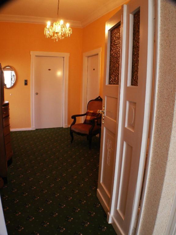 Thermen Hotel Pension Villa Holstein Бад Залцуфлен Екстериор снимка