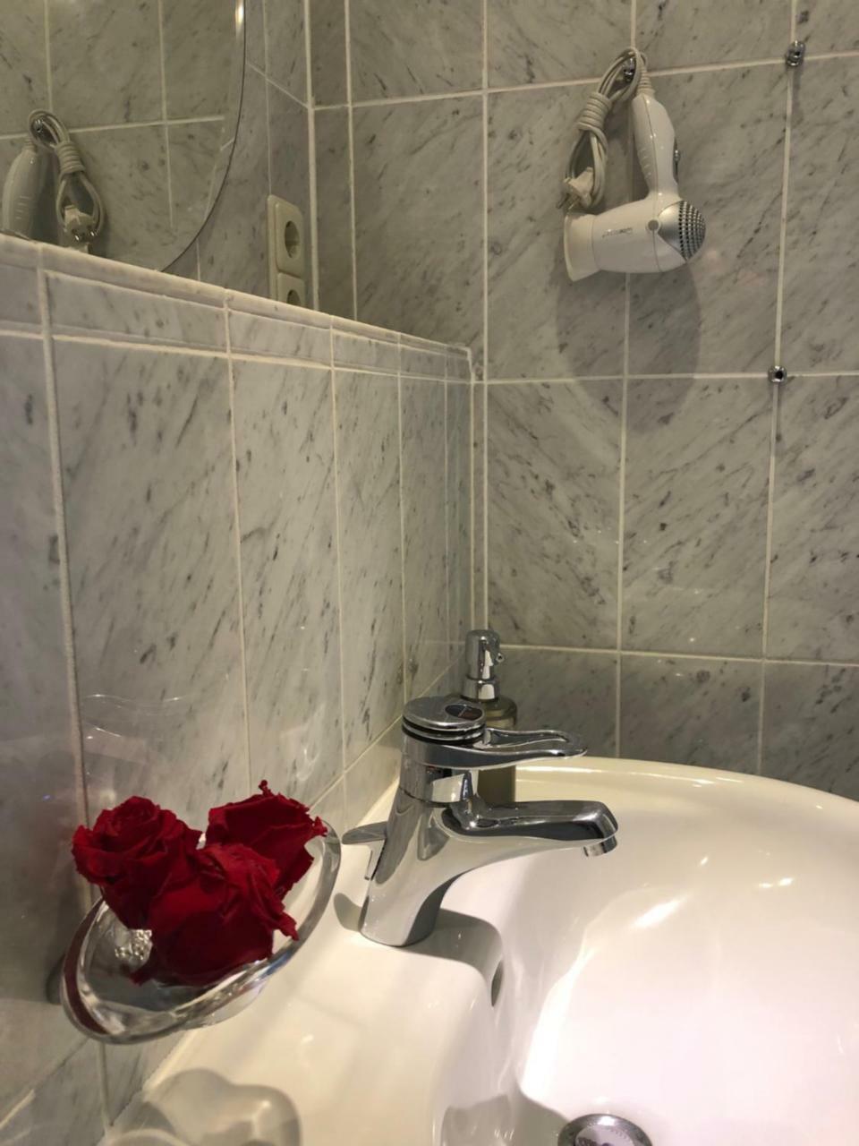 Thermen Hotel Pension Villa Holstein Бад Залцуфлен Екстериор снимка