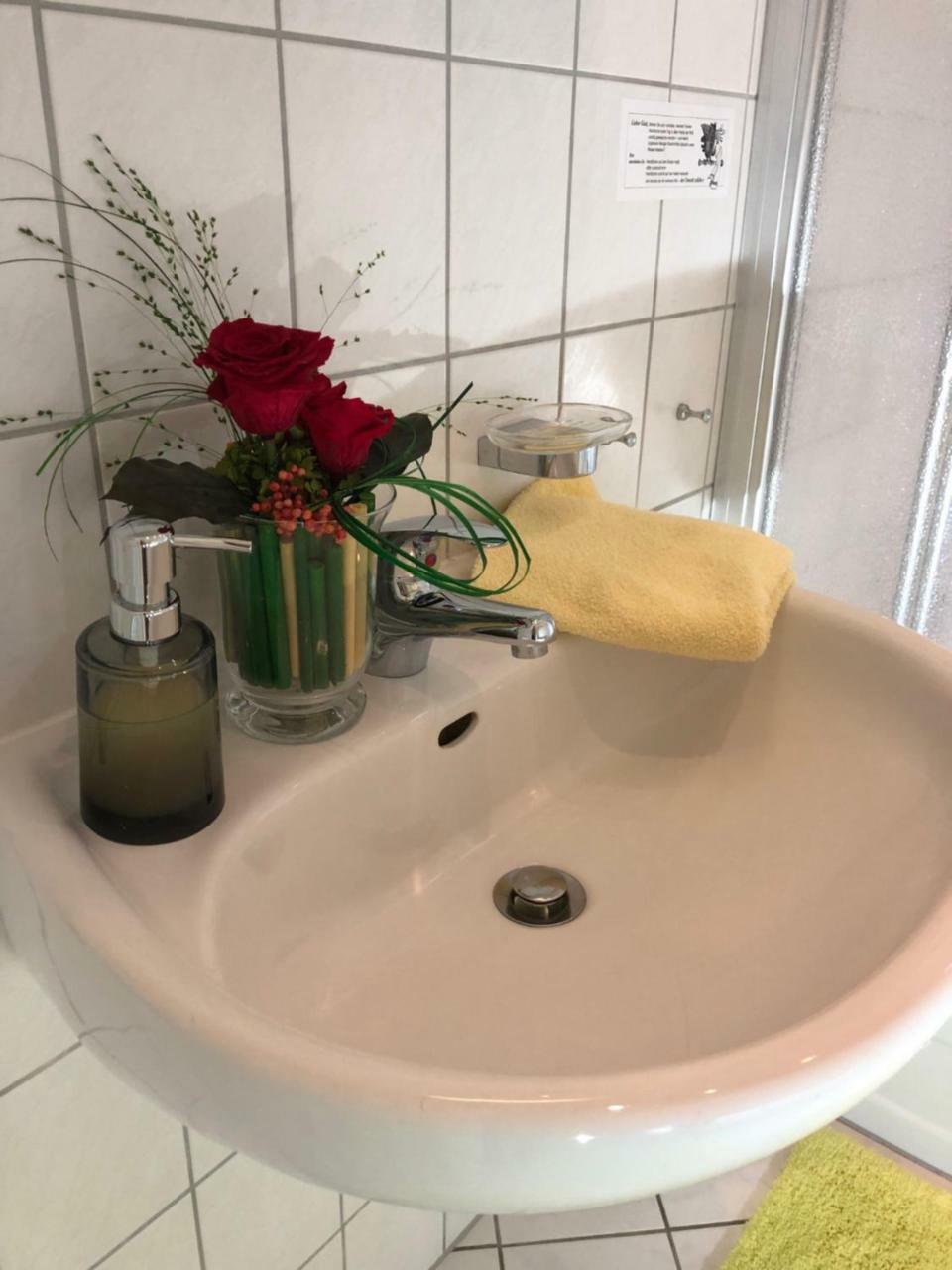 Thermen Hotel Pension Villa Holstein Бад Залцуфлен Екстериор снимка