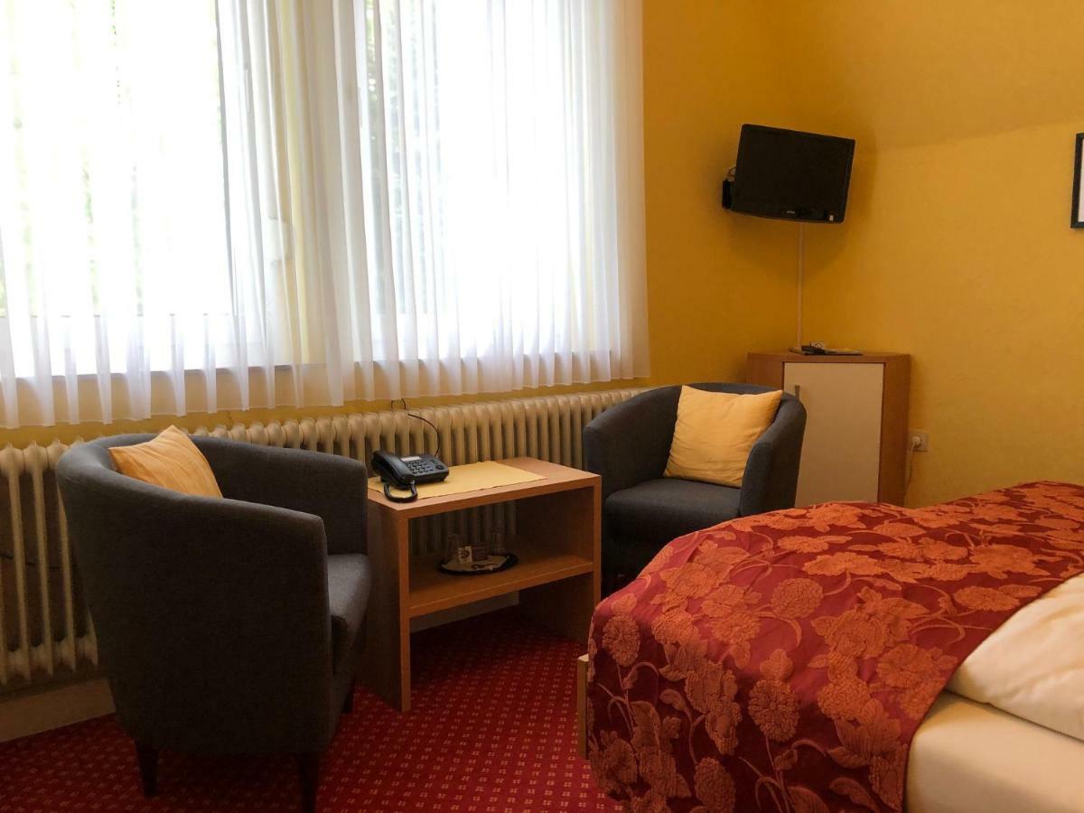Thermen Hotel Pension Villa Holstein Бад Залцуфлен Екстериор снимка